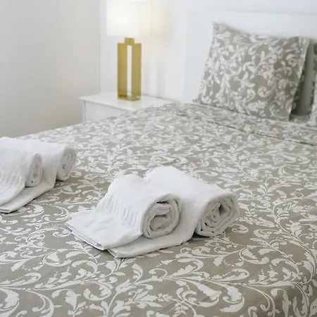 Sweet & Sunny Flat - Ace Location * Quarteira