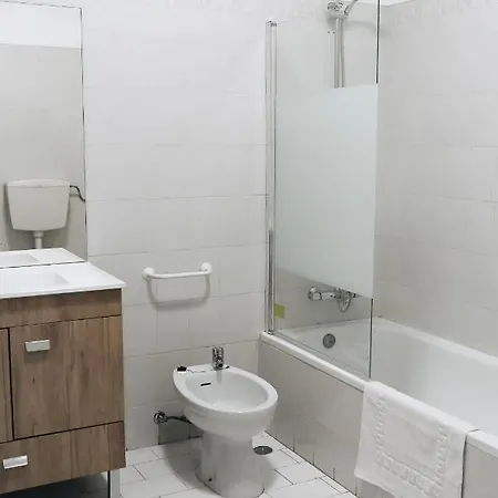 Sweet & Sunny Flat - Ace Location * Quarteira